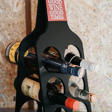 Bujtina Anlu ゲストハウス