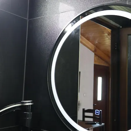 Affittacamere Bujtina Anlu Nepravishte