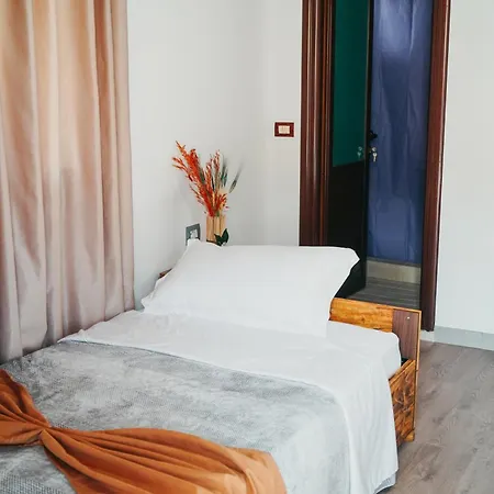 Guest house Bujtina Anlu *